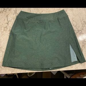 NWT outdoor voices court skort!
